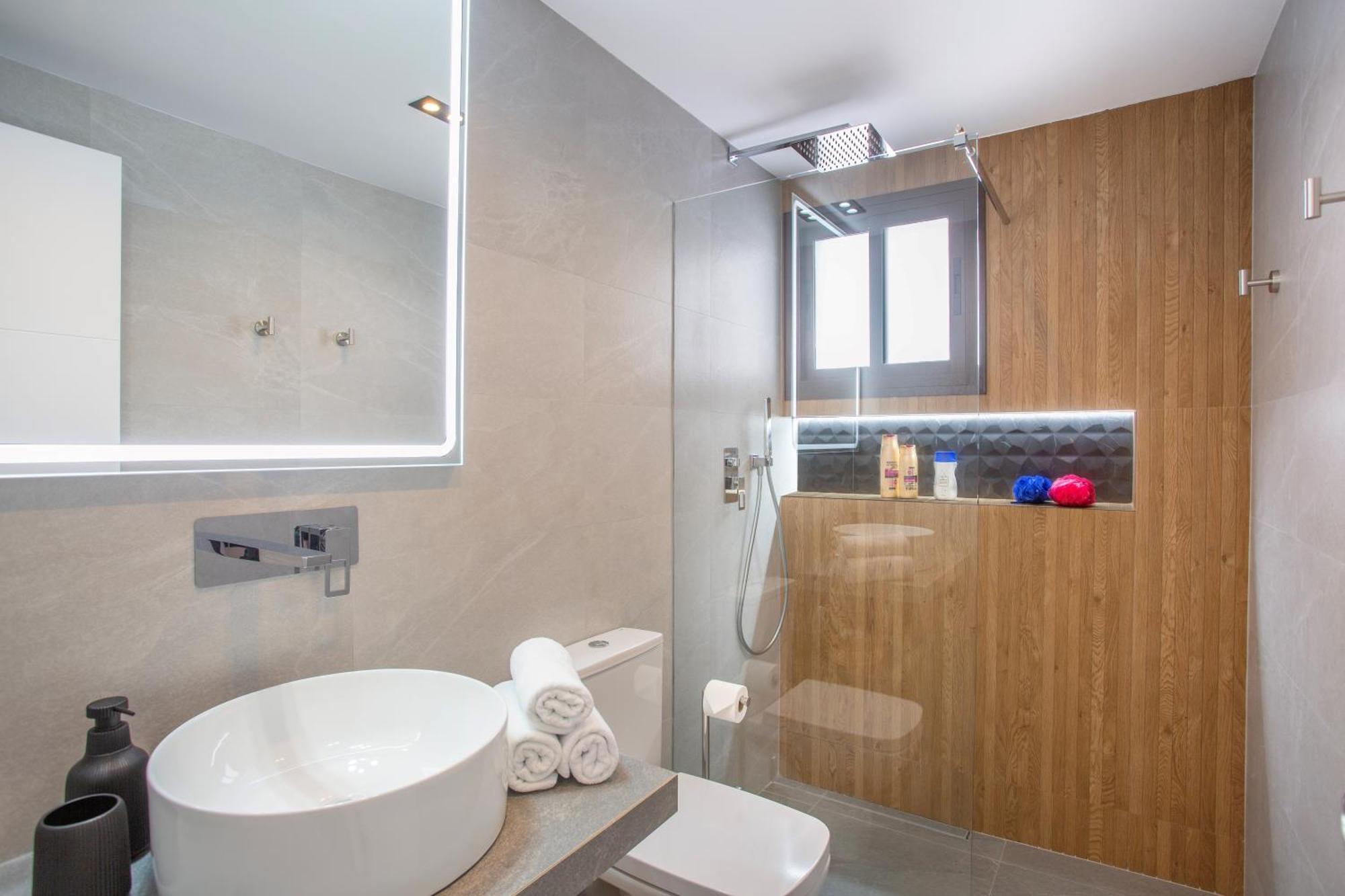Pueblo Evita Premium Suites Бенальмадена Екстер'єр фото