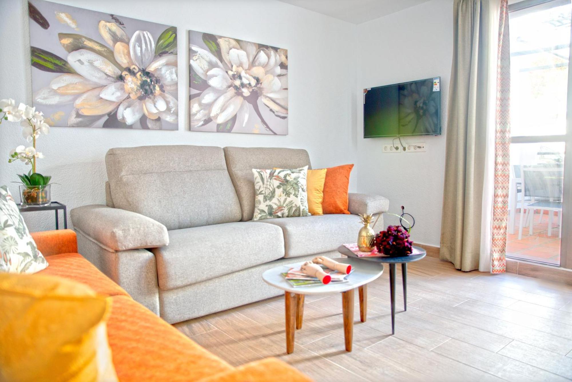 Pueblo Evita Premium Suites Бенальмадена Екстер'єр фото