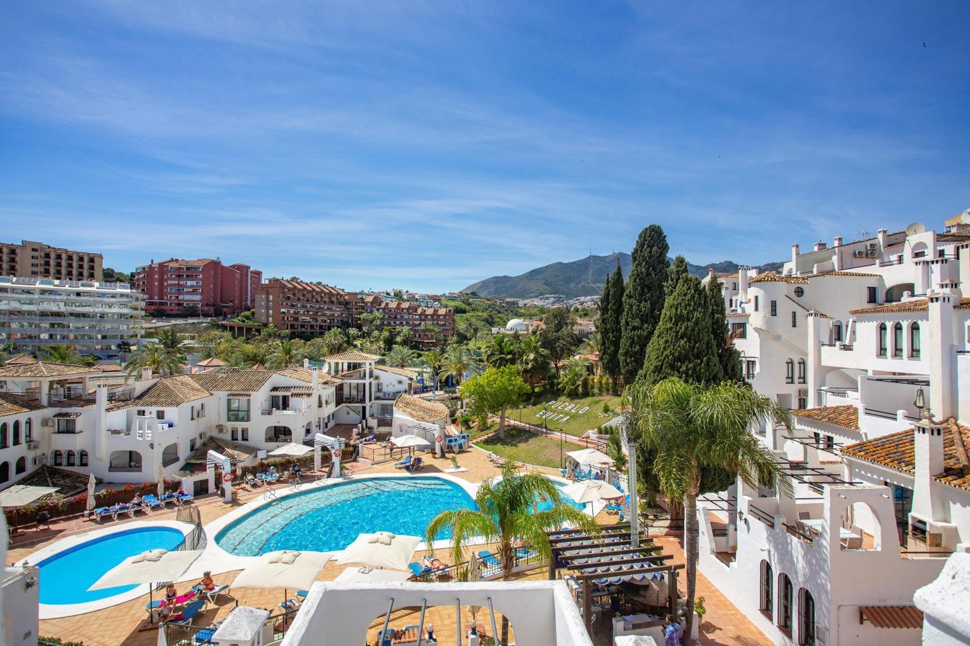 Pueblo Evita Premium Suites Бенальмадена Екстер'єр фото